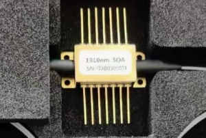 1310 nm半導体光増幅器