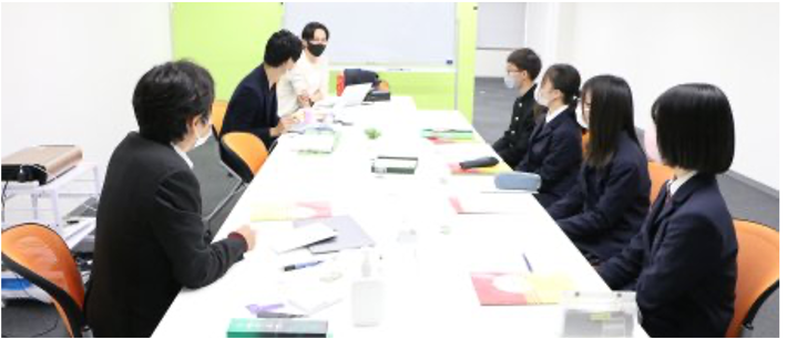 岡山県立 岡山操山中学校の生徒達より「光・レーザー技術による環境問題の解決・企業の社会的貢献」についてのインタビューを受けました。 光響