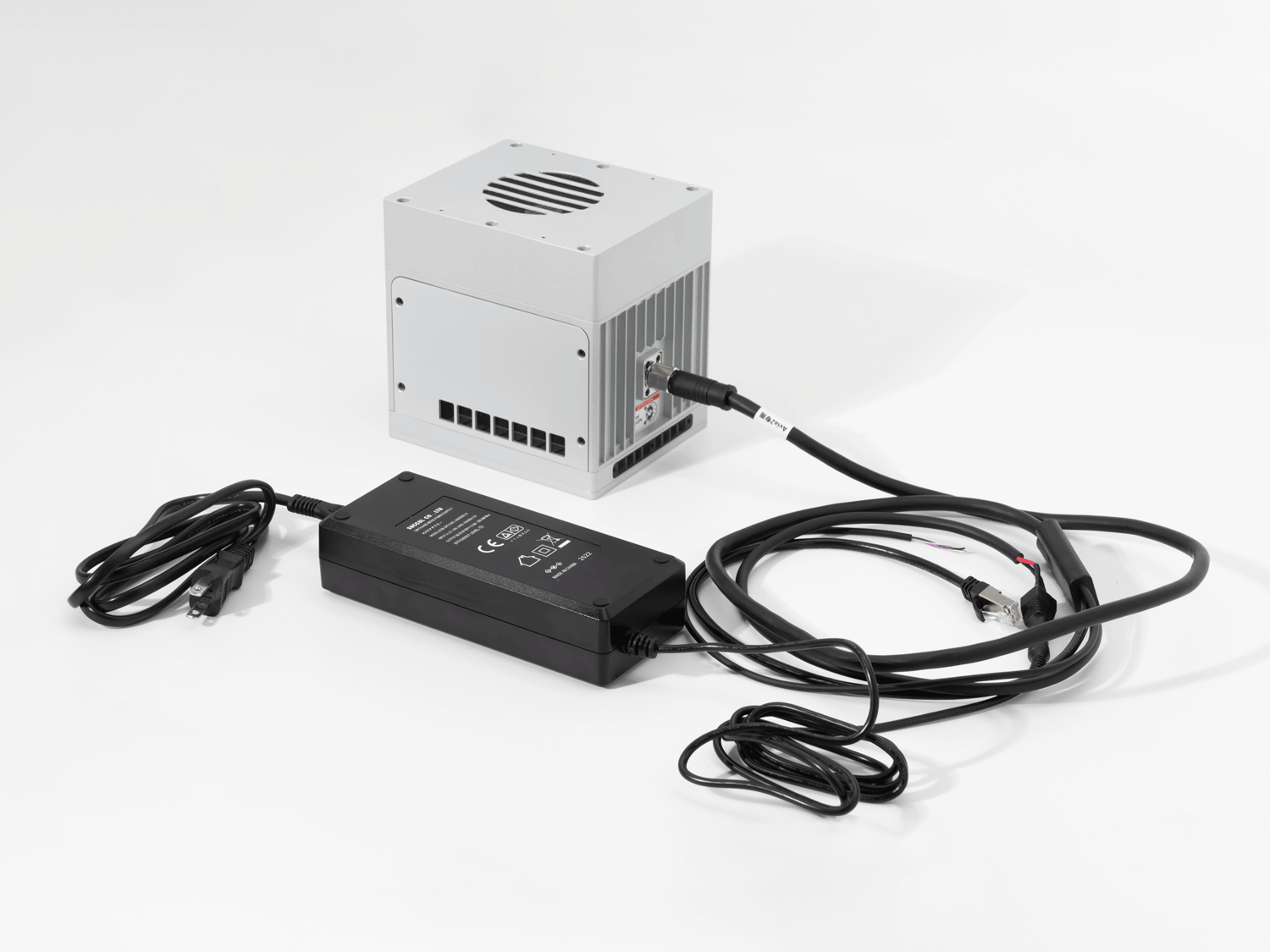 Avia2ケーブル・電源