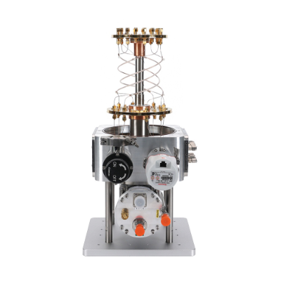 4.2 K マルチチャンネルクライオスタット