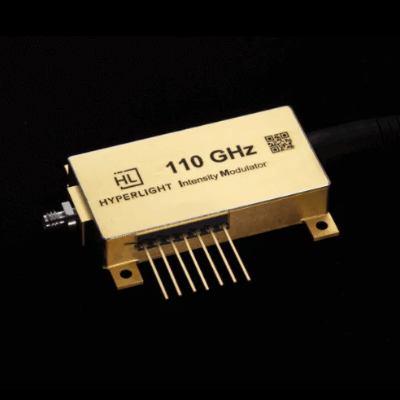 110 GHz 強度変調器