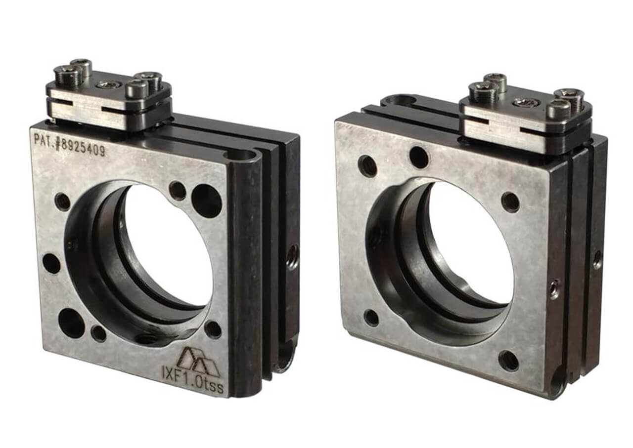 TWO-AXIS-FLEXURE-MOUNT