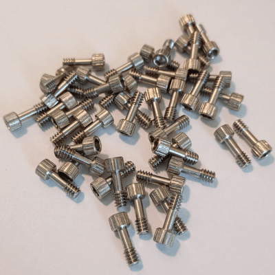 導波管フランジネジ