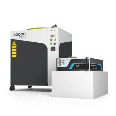 高出力ファイバー・レーザ