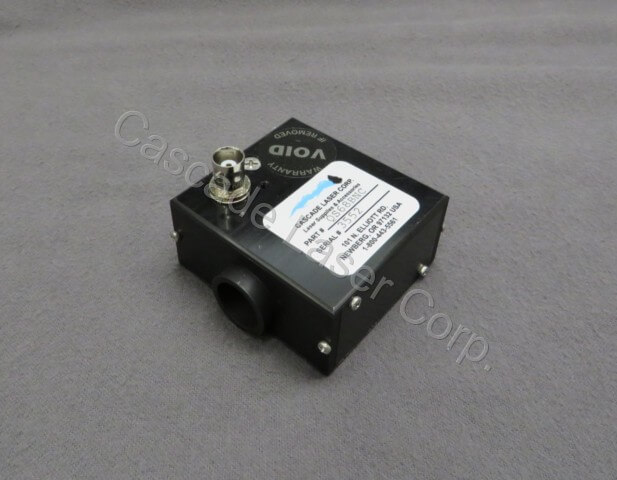 Qスイッチ 68 MHz、Quantronixレーザー用、SMCコネクタ